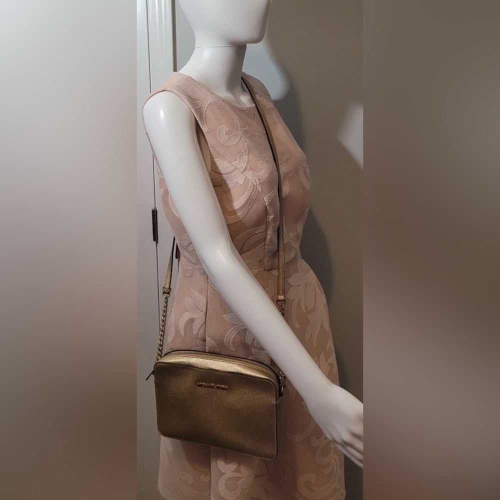 Michael Kors Jet Set Travel Metallic Gold Leather Crossbody Bag - Picture 2 of 16